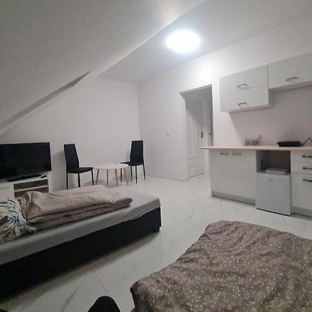 Rmf Naworol 10,,,, Wjazd Od Nr 6 Lejlighed Stettin Eksteriør billede